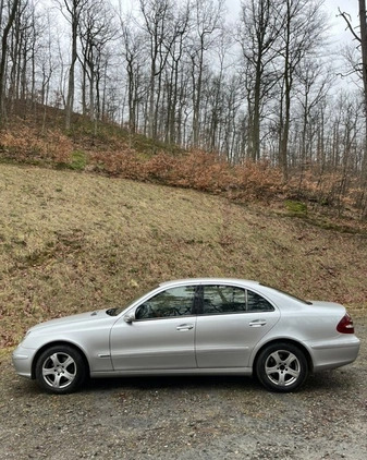 Mercedes-Benz Klasa E cena 13000 przebieg: 347800, rok produkcji 2003 z Międzylesie małe 106